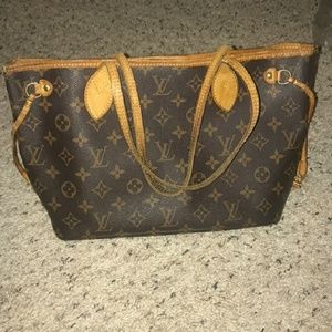Louis Vuitton Monogram Neverfull PM